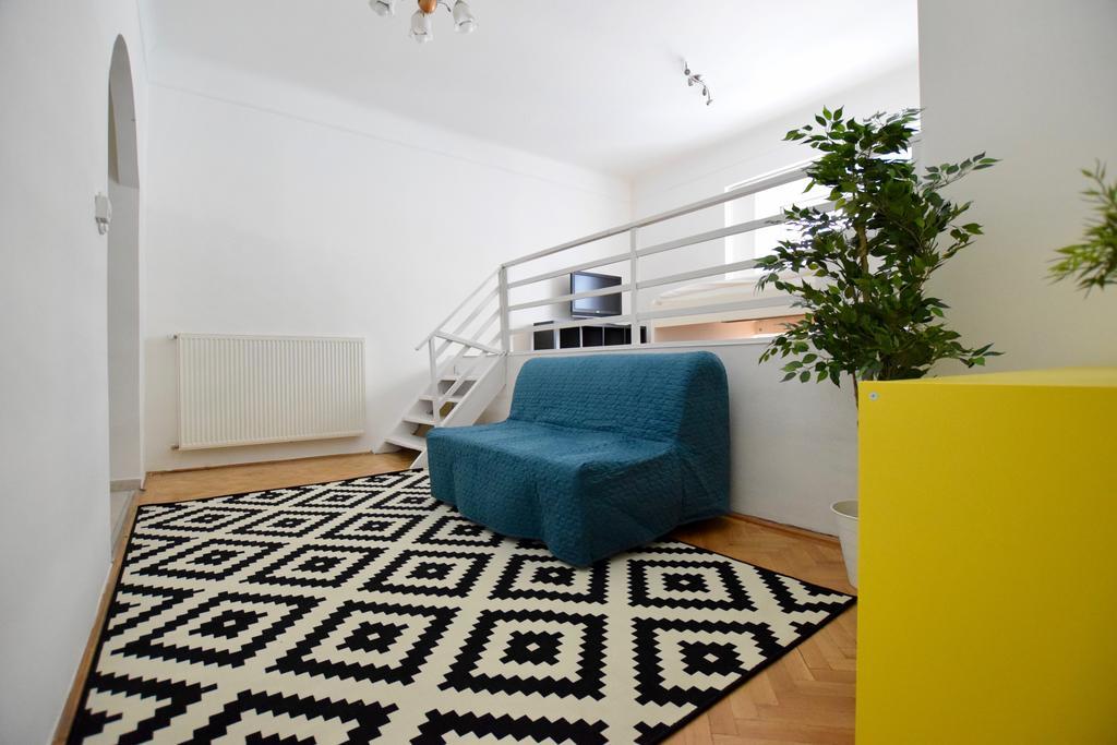 Budget Apartment By Hi5 - Akacfa 4 Budapest Luaran gambar